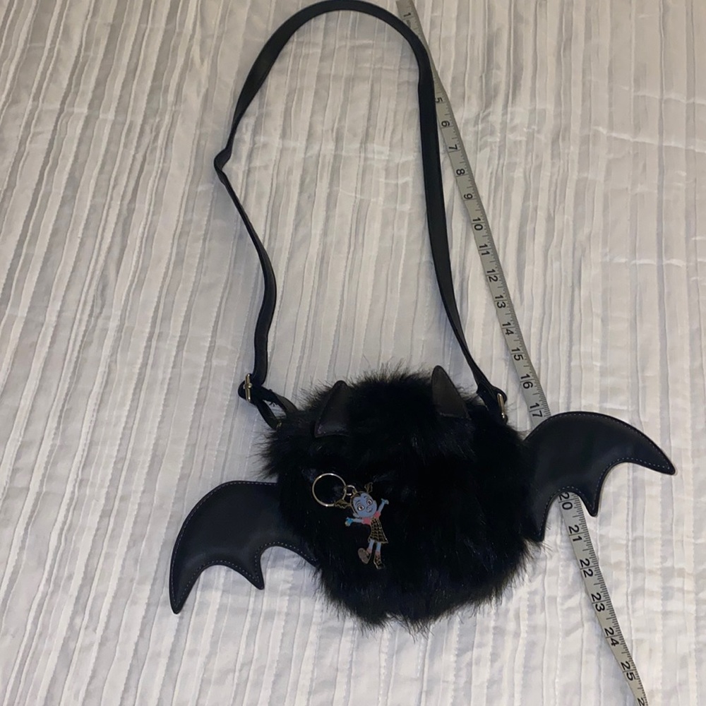 Disney vampirina fluffy bag